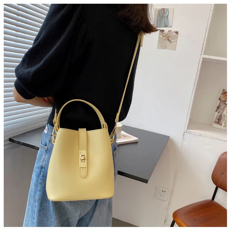 New Online Shopping Custom PU Leather Fashion Trends Ladies Tote Shoulder Handbags Wholesale Women Ladies Handbags