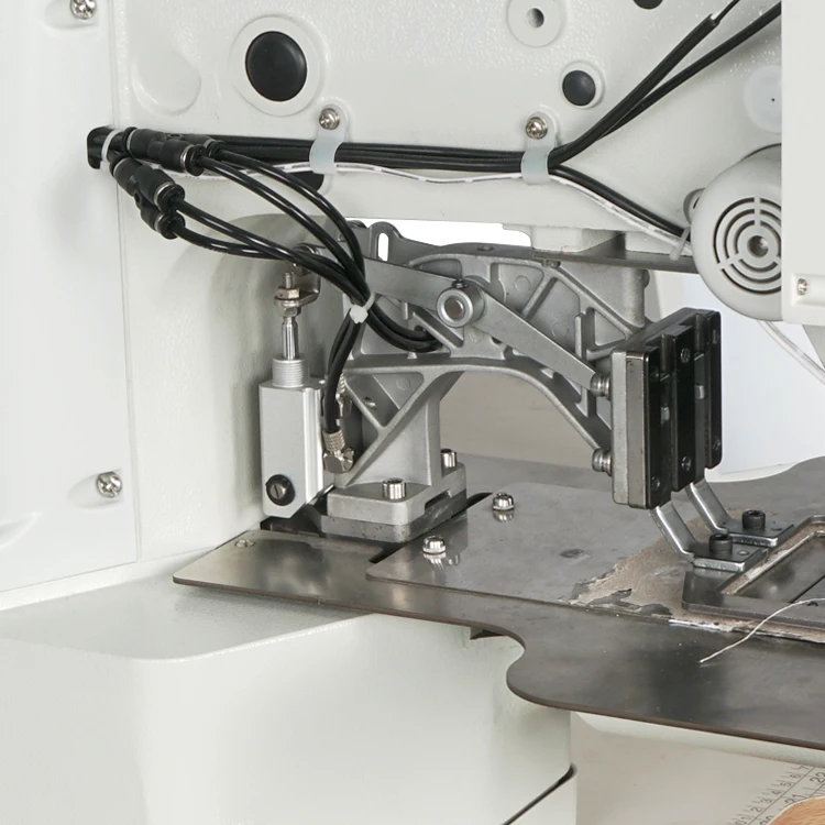 0906 Automatic Thick Material Bar Tacking Industrial Sewing Machine For Dog Collar