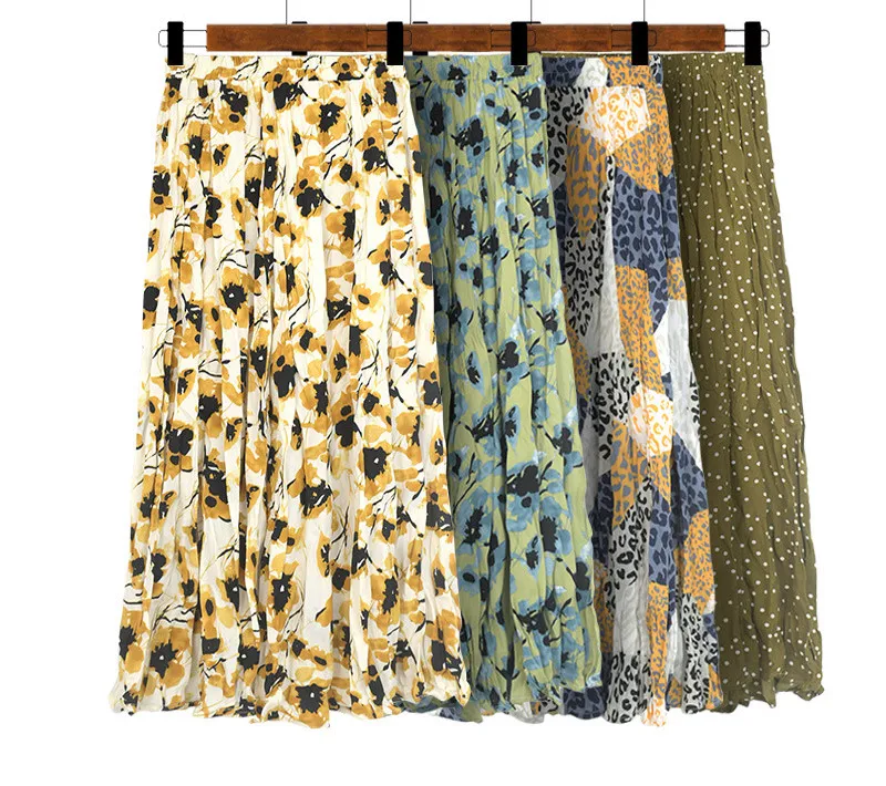 Wholesale cheap chiffon skirt floral print slim pleated skirt