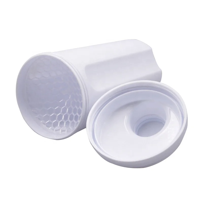 2020 new design bpa free sports fitness 500ml mini protein shaker plastic water bottle with strainer