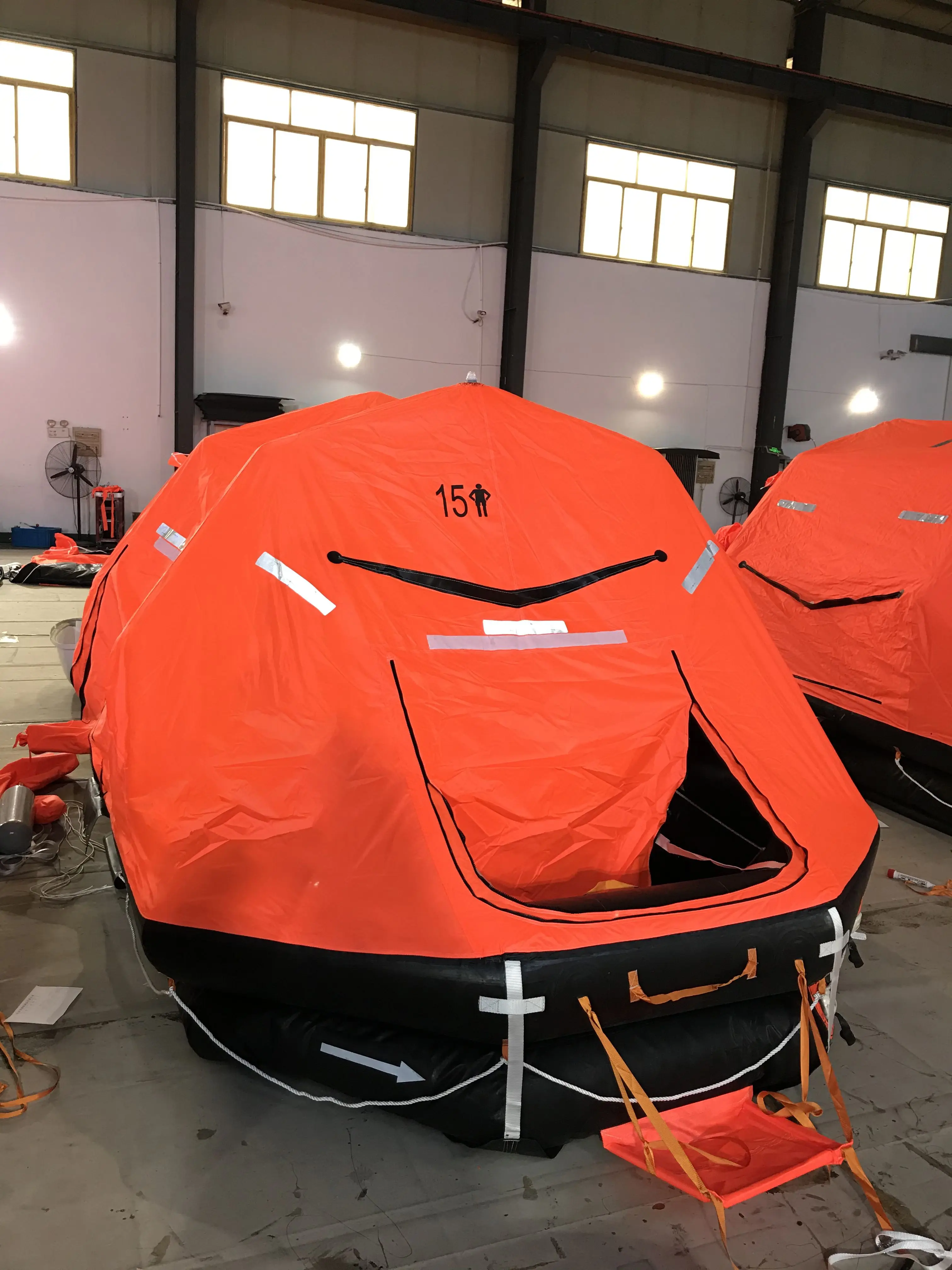 4 To 25 Passagers Self-Inflatable Life Raft For Marine Safety