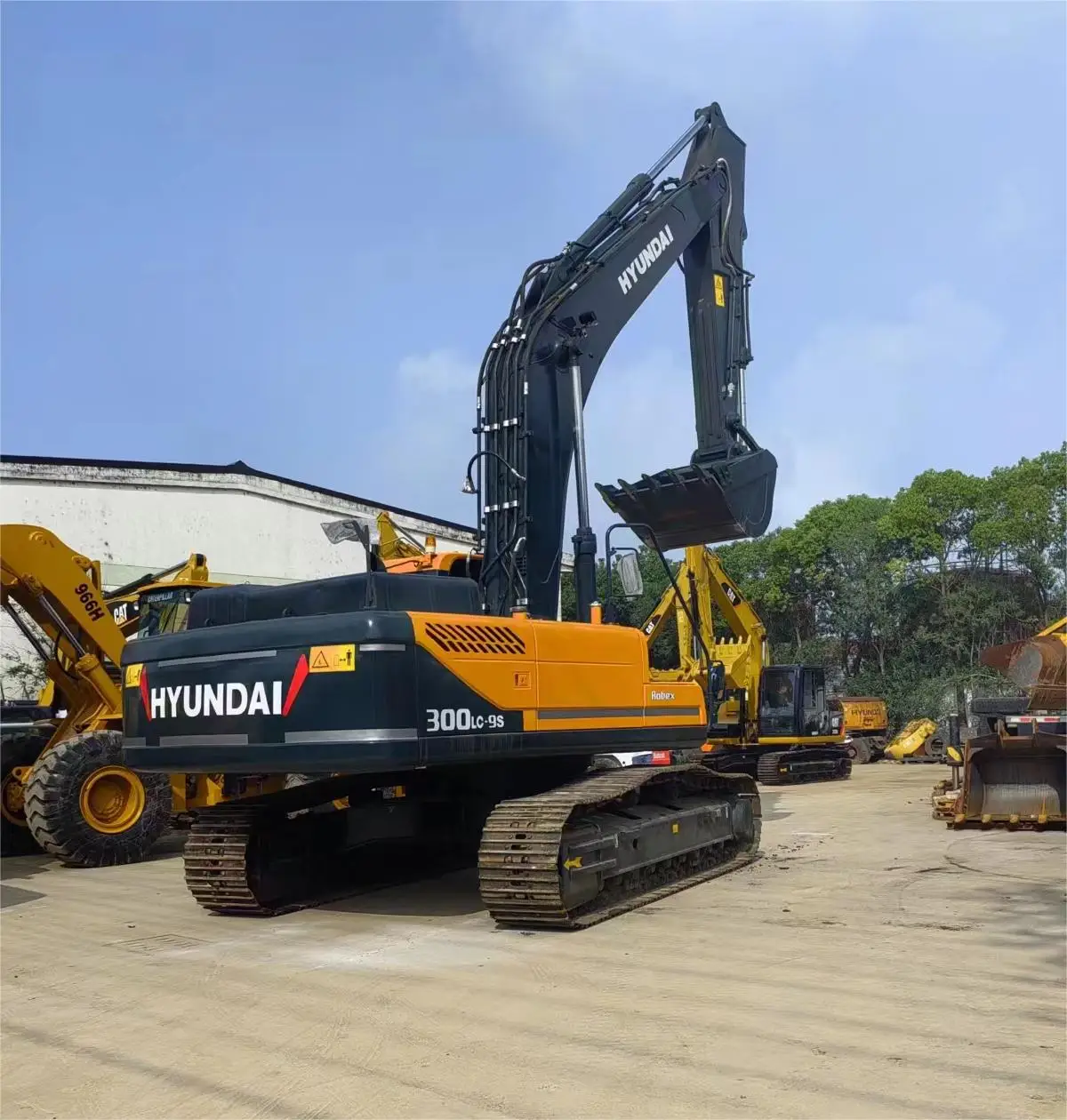 Экскаватор б/у Hyundai 300 оригинальный Корея 30 тонн Гусеничные экскаваторы для продажи
