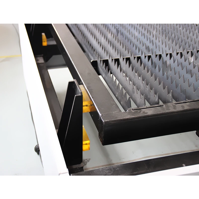 9% DISCOUNT Metal Stainless Steel Iron 1kw 2kw 3kw 4kw 6kw Fiber Laser Cutting Machine