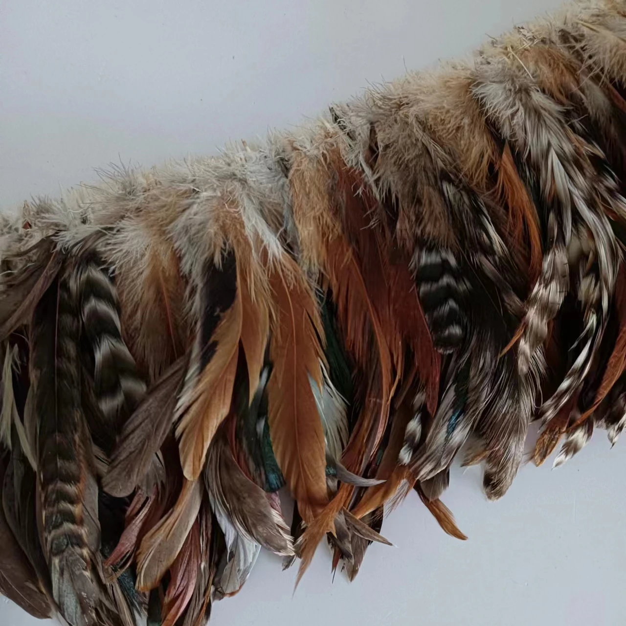 6-8' 15-20cm  rooster mixed bronze chinchilla tail Strung double stitched Rooster Feathers for hair extention,fly fishing tying