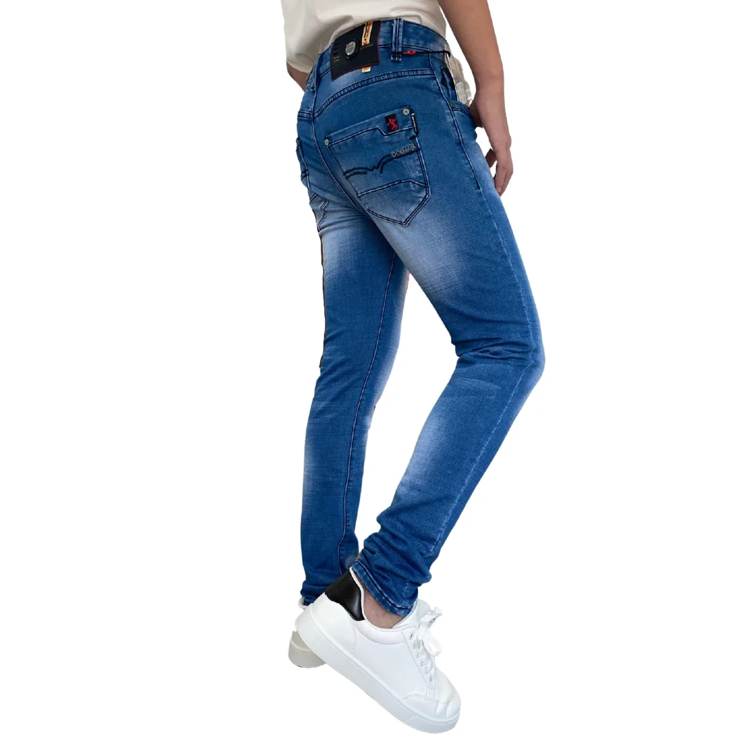 Manufacturers Supply Breathable Distressed Straight Trausers Men Jeans