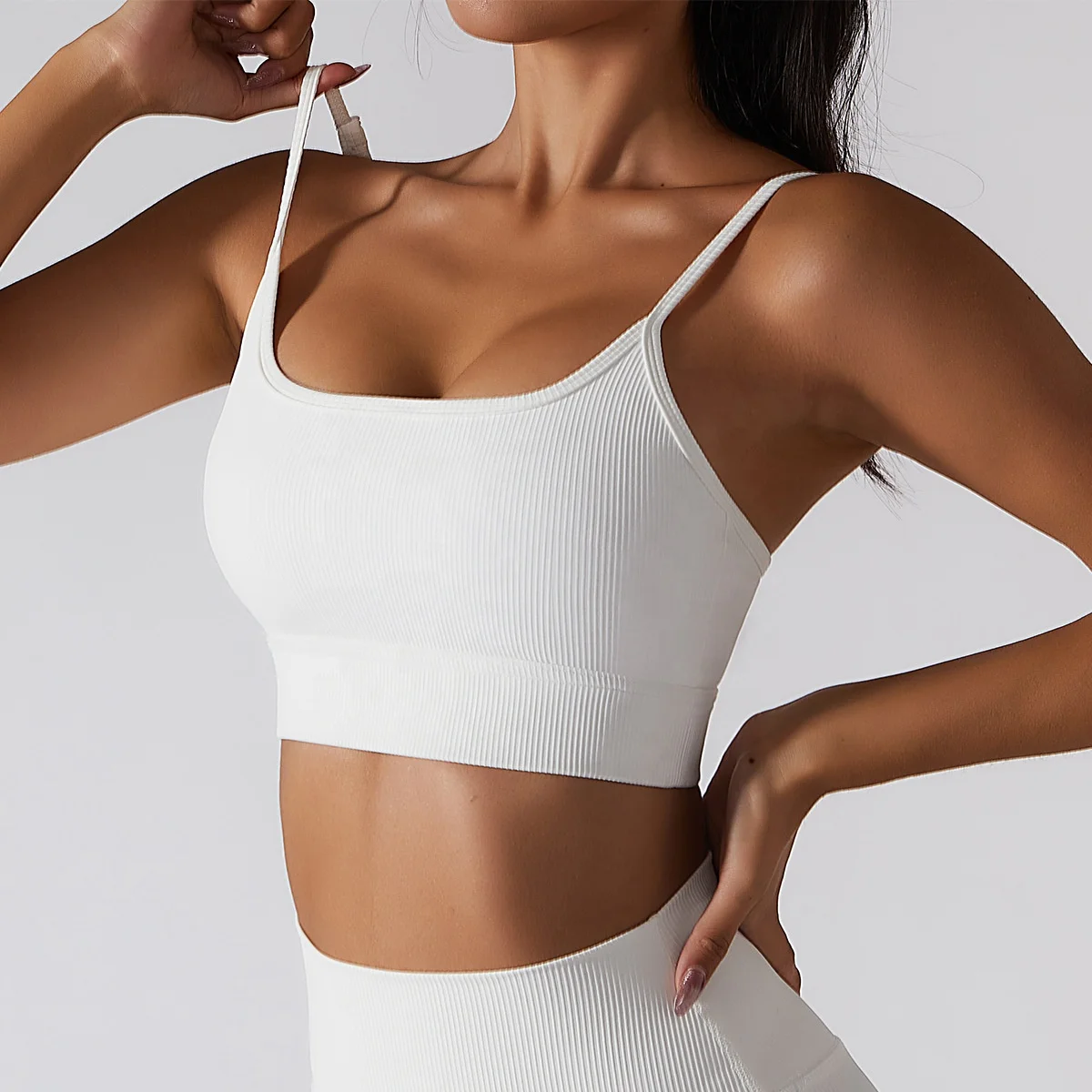 OEM Beautiful Back Recycled Sports Underwear Pull Up Running Fitness Tops Suspenders Women Yoga Bras