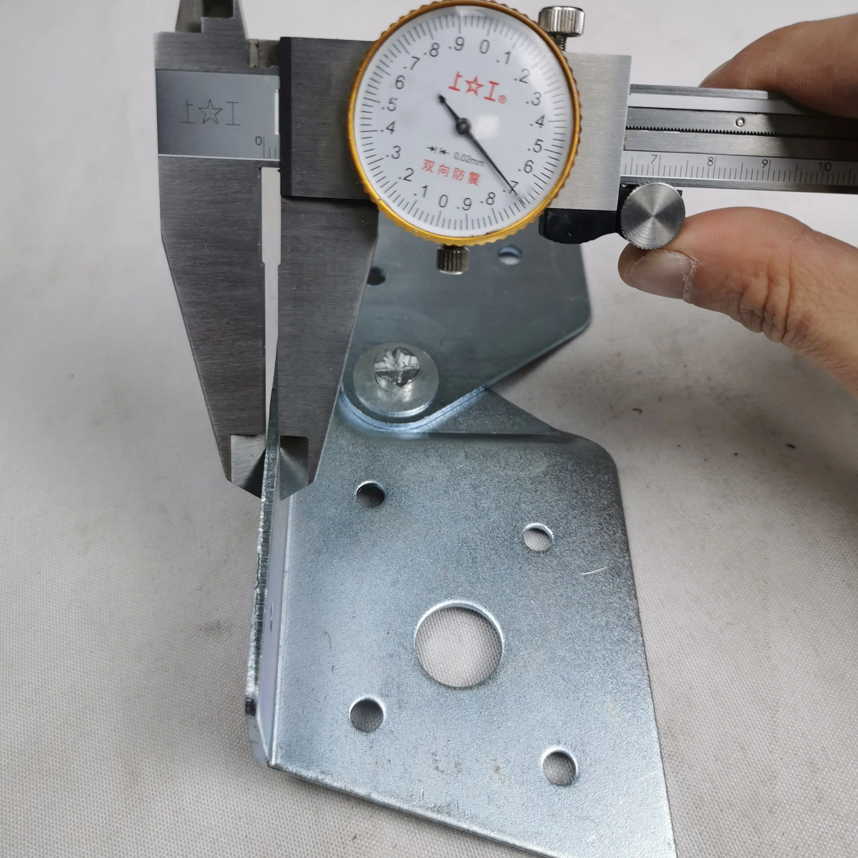 Wholesale Household Big Hinge  Of Articulated Ladder Aluminium Stepladder Parts For Sale