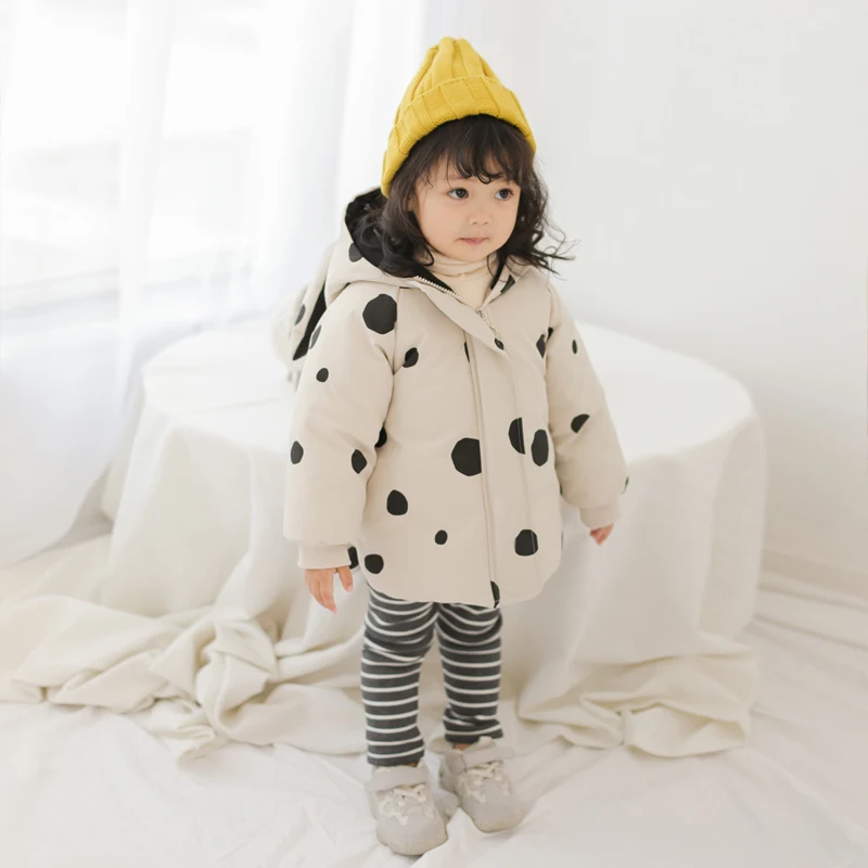 
Thickened 1-5-year-old baby cotton coat for keep out the cold lovely point warm baby winter coat 