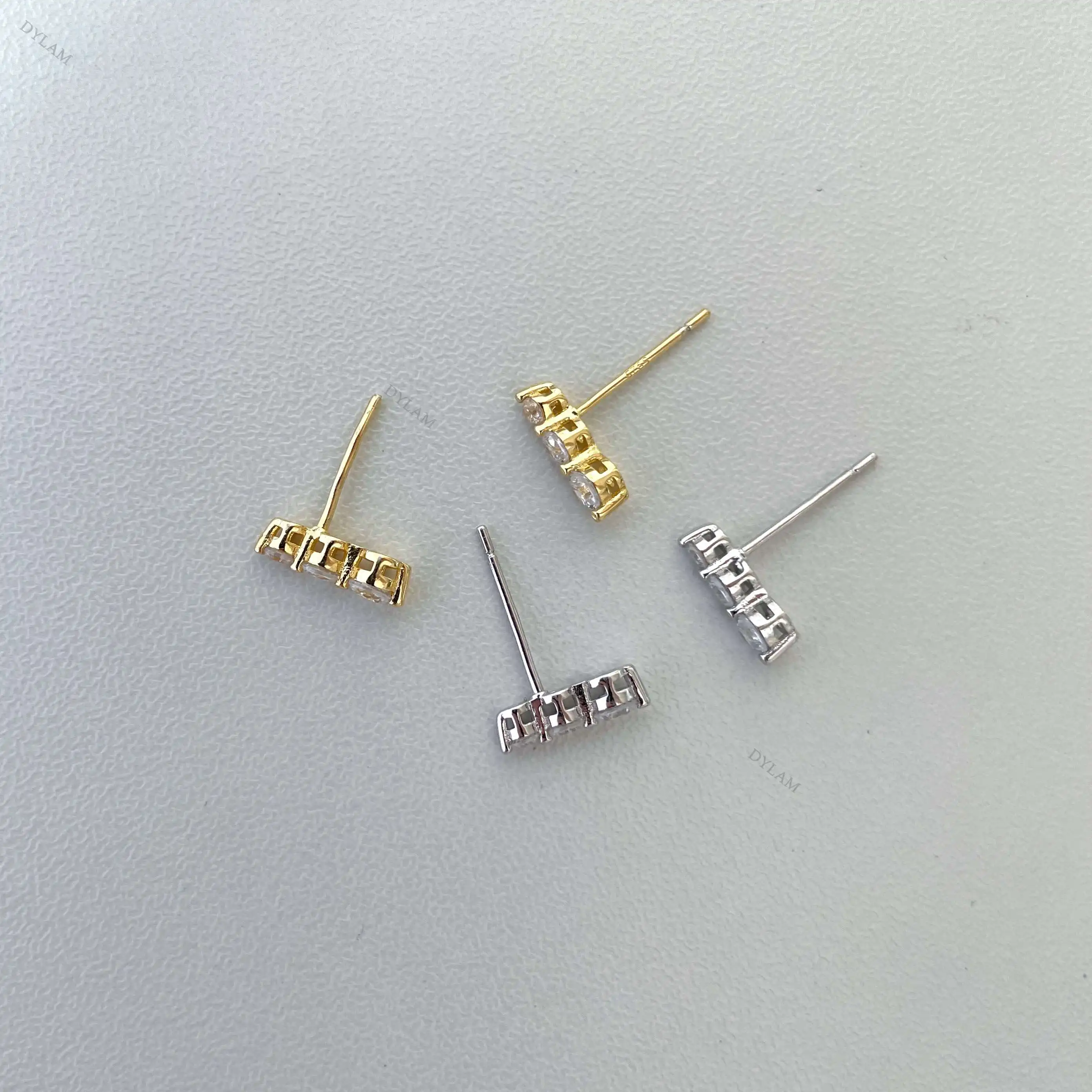 Dylam 18K Gold Plated Hearts & Arrows Simulated Diamond Ear Crawler Cuff Earrings Hypoallergenic Stud Ear Climber Jackets