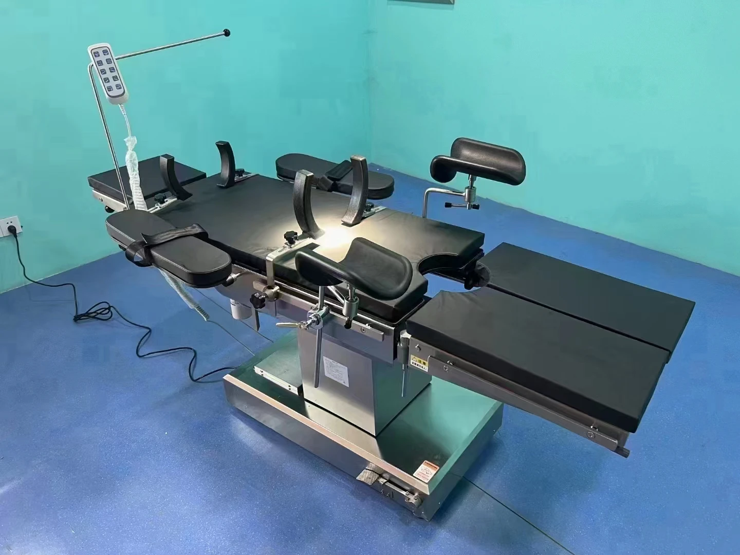 Orthopaedic surgery bed biomedical mesa translation table