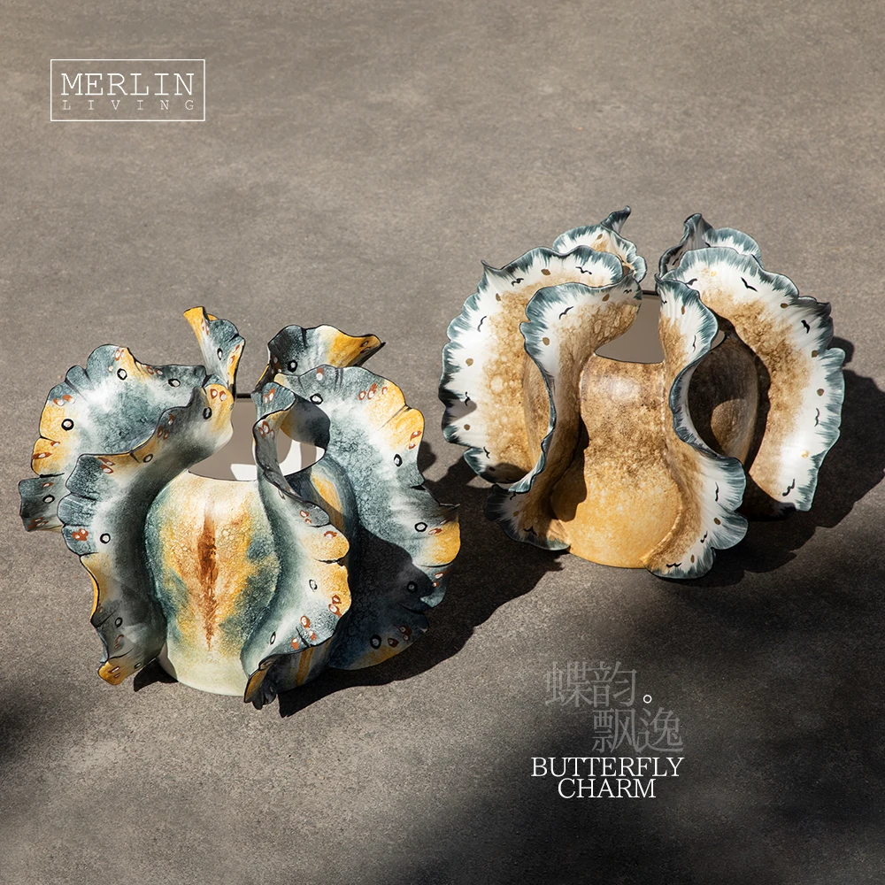 Merlin Living Hand Painting Ceramic vase pastoral style butterfly home decor vase Chaozhou Ceramic Factory Manufacturing