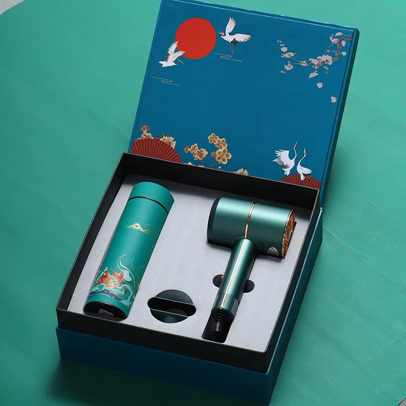 Practical business gifts enterprise publicity car insurance to send customers thermos set printed logo