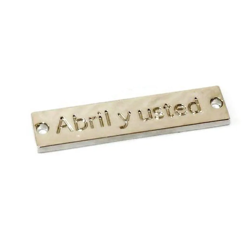 Customized Letter Metal Tags Die Casting Metal Hanging Tags Garment Sewing Metal Labels