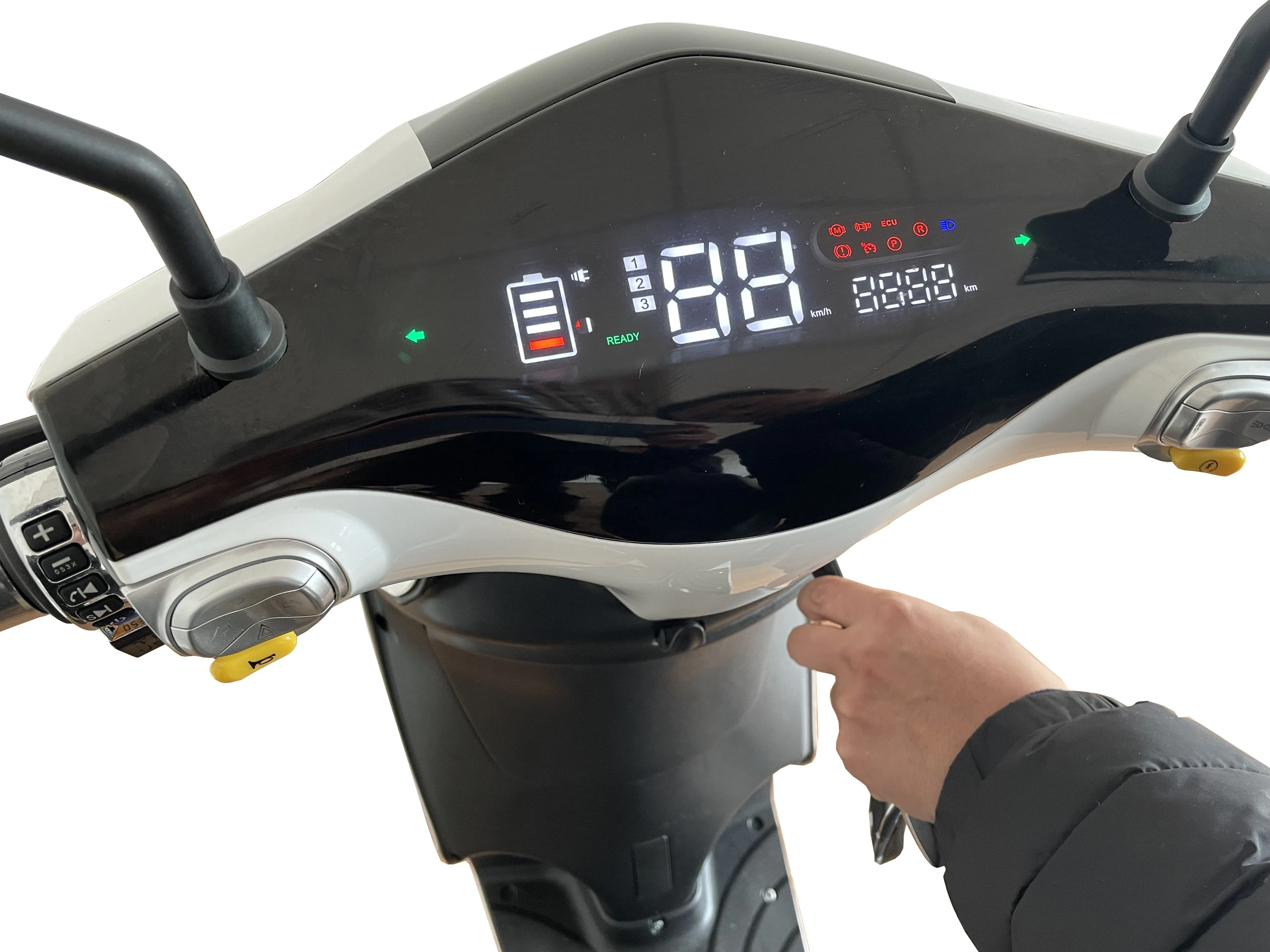 CE EEC Certified Light Weight Europe Style Pedal Assist Lead or Lithium Battery E Scooter With Full Colorful Display Bluetooth