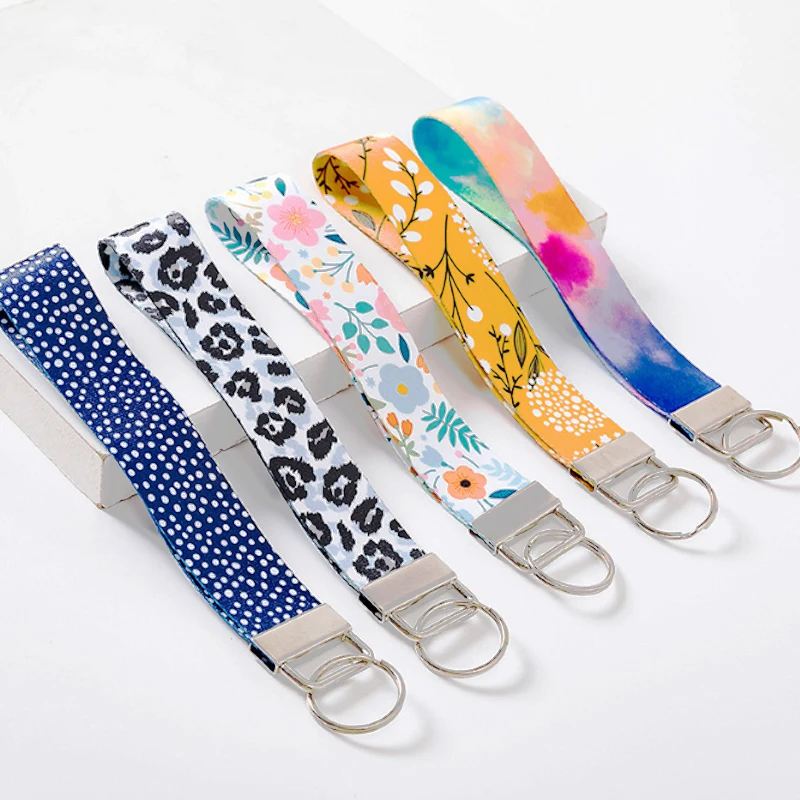 Promotional polyester lanyard safety sublimation wrist keychain holder short lanyard