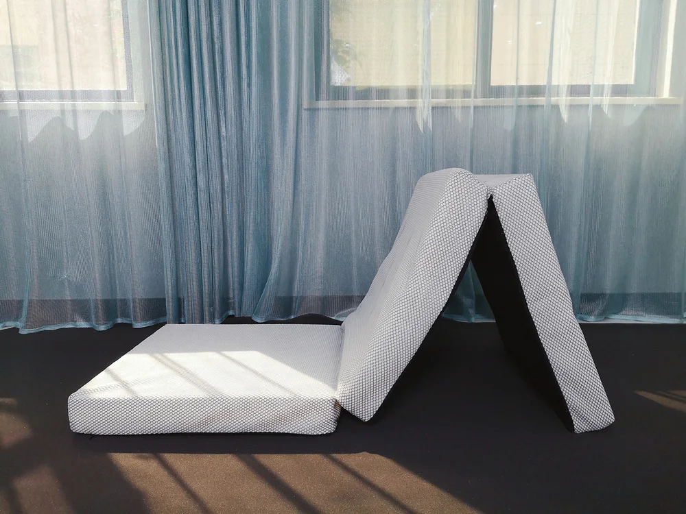 Wholesale Outdoor Travel foldable sponge mattresses Charcoal foam tri-fold mattress