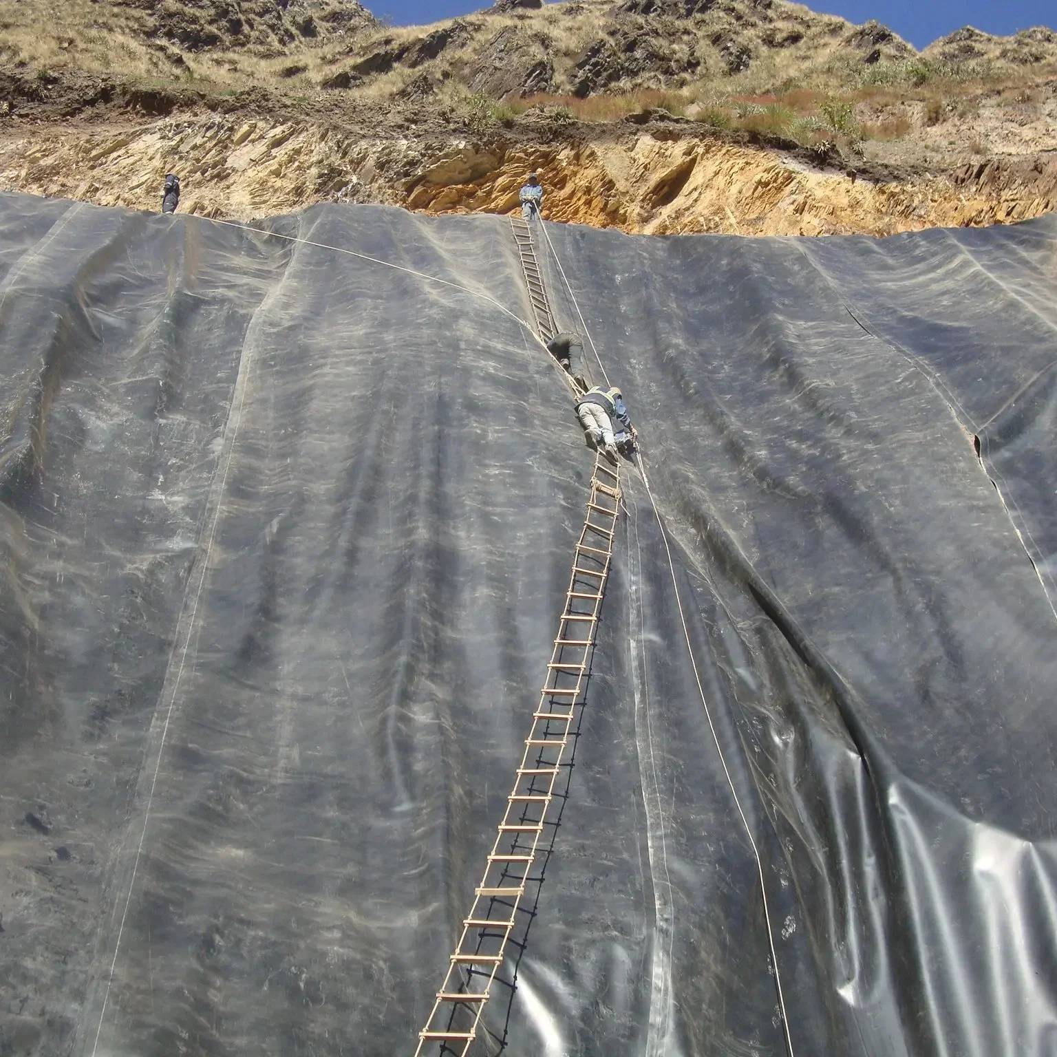 1 мм hdpe гильзы для пруда геомембраны очистки сточных вод и биогаза