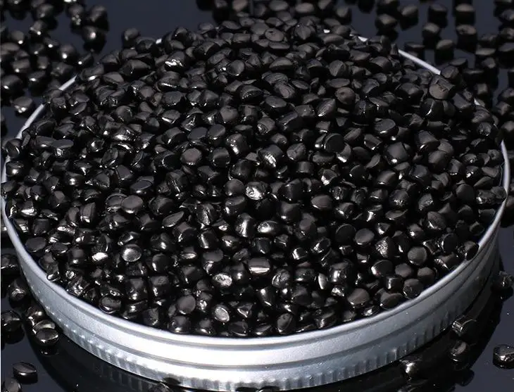 Темные черные полиэтиленовые частицы ПЭНД пэвс-носитель углеродная черная основная партия для пластика