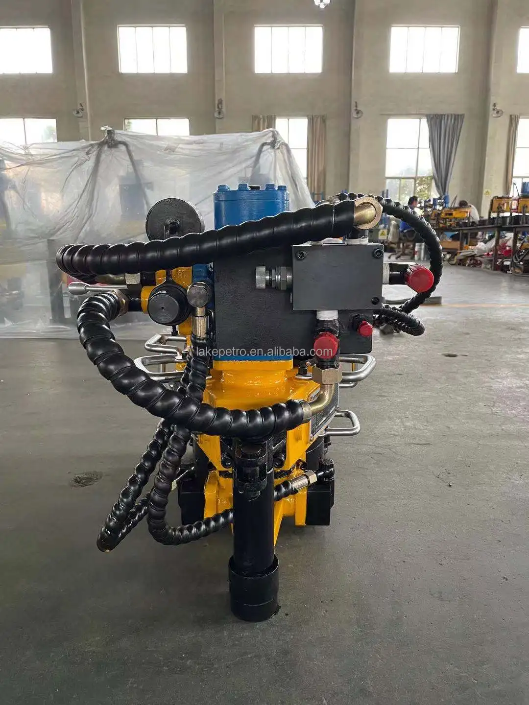 Factory Price Oilfield XQ Hydraulic Tubing Tong Power Tong