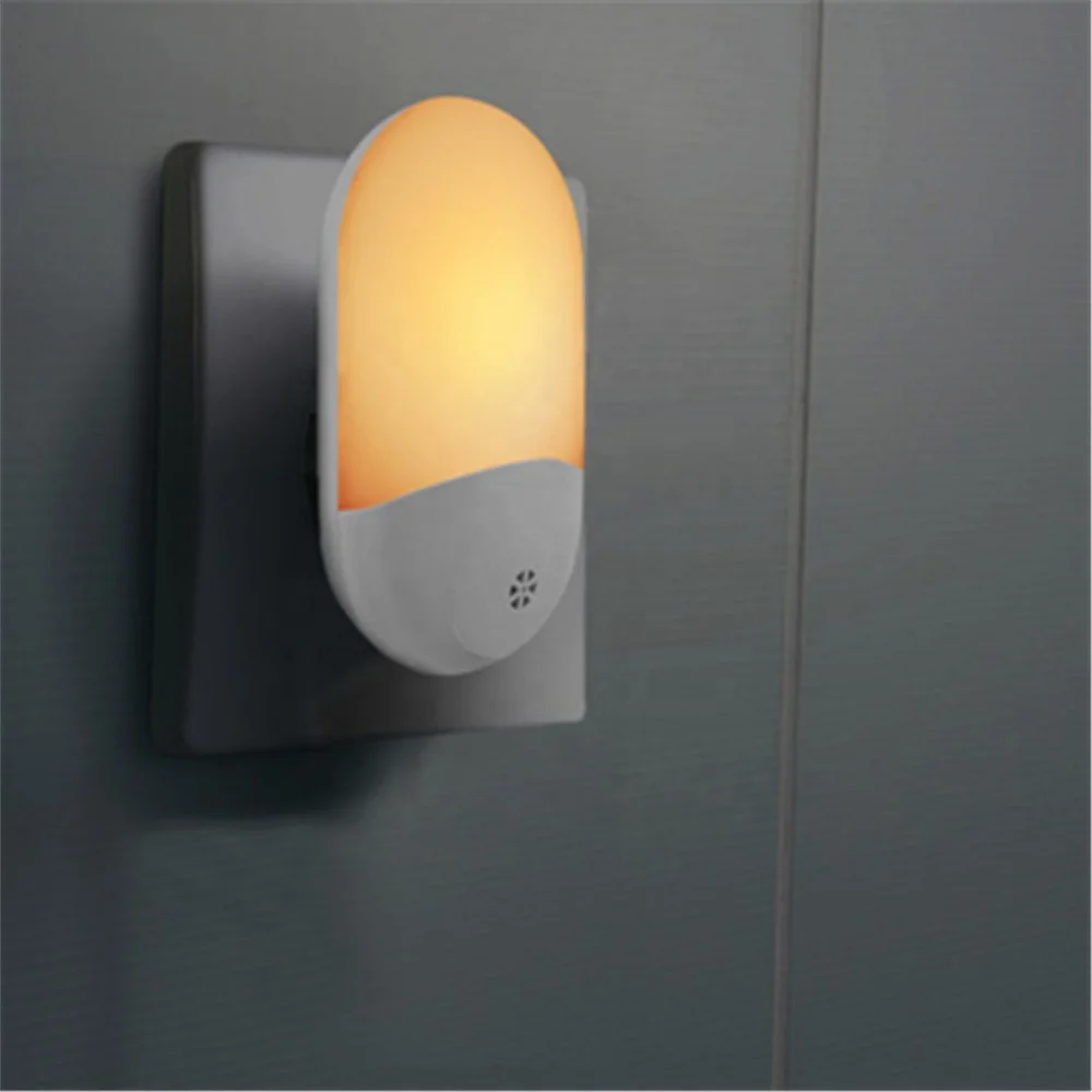 Plug in Wall Light Sensing LED Automatic Dusk Dawn Photocell Sensor Night Light Electric Bedside Smart Home Sensor Toilet Lamp