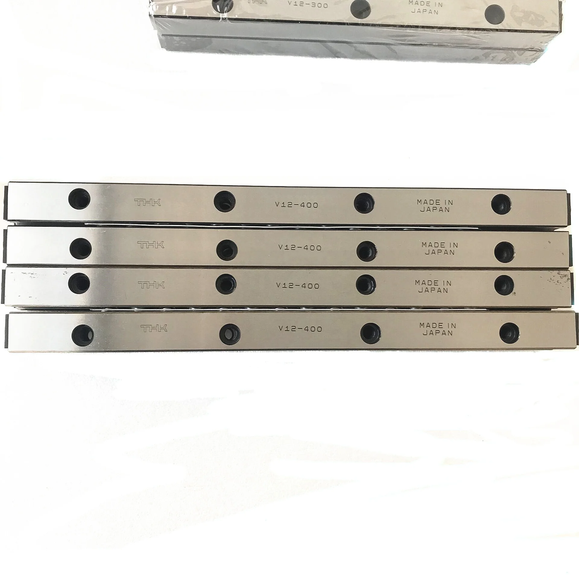 Made in Japan IKO crossed roller way CRW2-75 CRW75SL crossed slide linear way