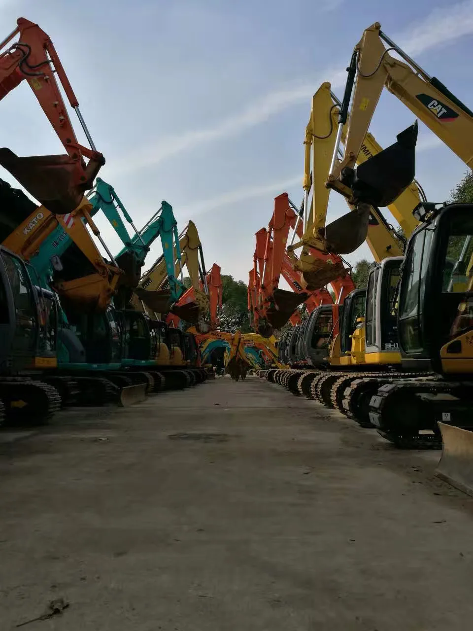  Колесный экскаватор DH150W-7 Doosan