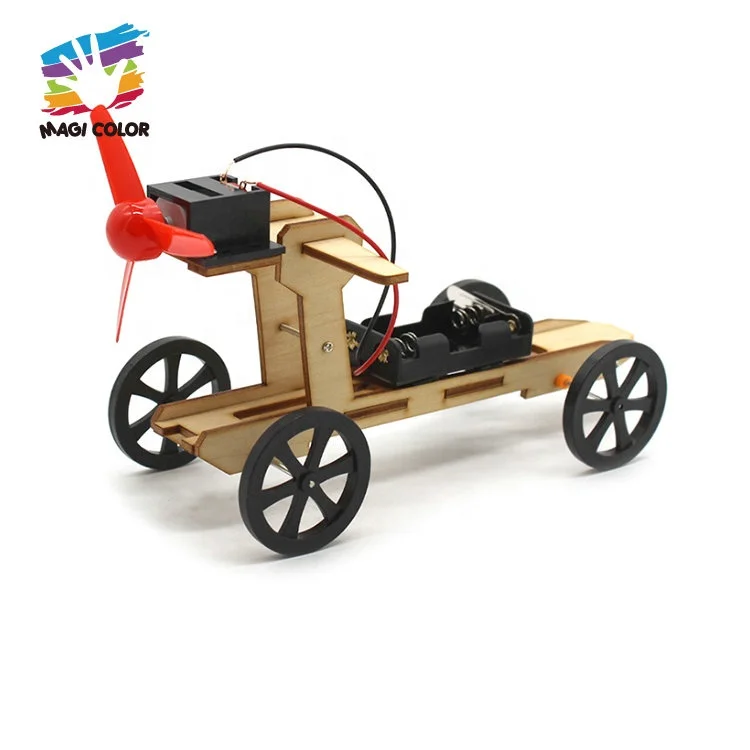 Hot Selling Kids Scientific Experiment Set Assembly Wooden Windmill Car Model W04G024