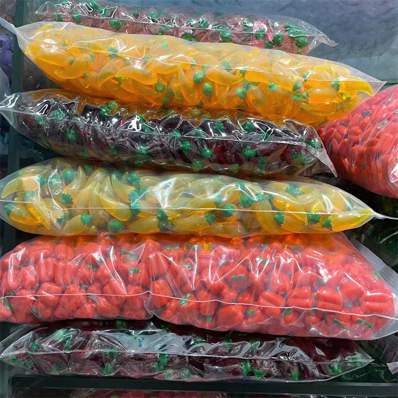 2024 Resin Supplier Simulation Bottle Christmas Hamburger Diy Doll Sandwich Mini Display Artificial Food Miniature Mini Food Toy