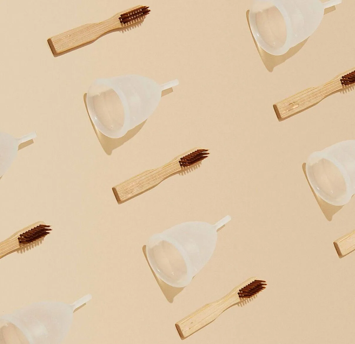 Очиститель для менструальных чашек, Бамбуковая зубная щетка