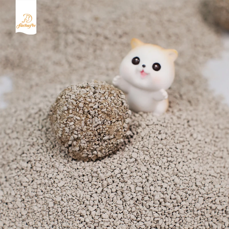 Luxury Crushed Bentonite Cat Litter Strong Clumping Fresh Peach Scented Activated Carbon Granules Irregular in Size