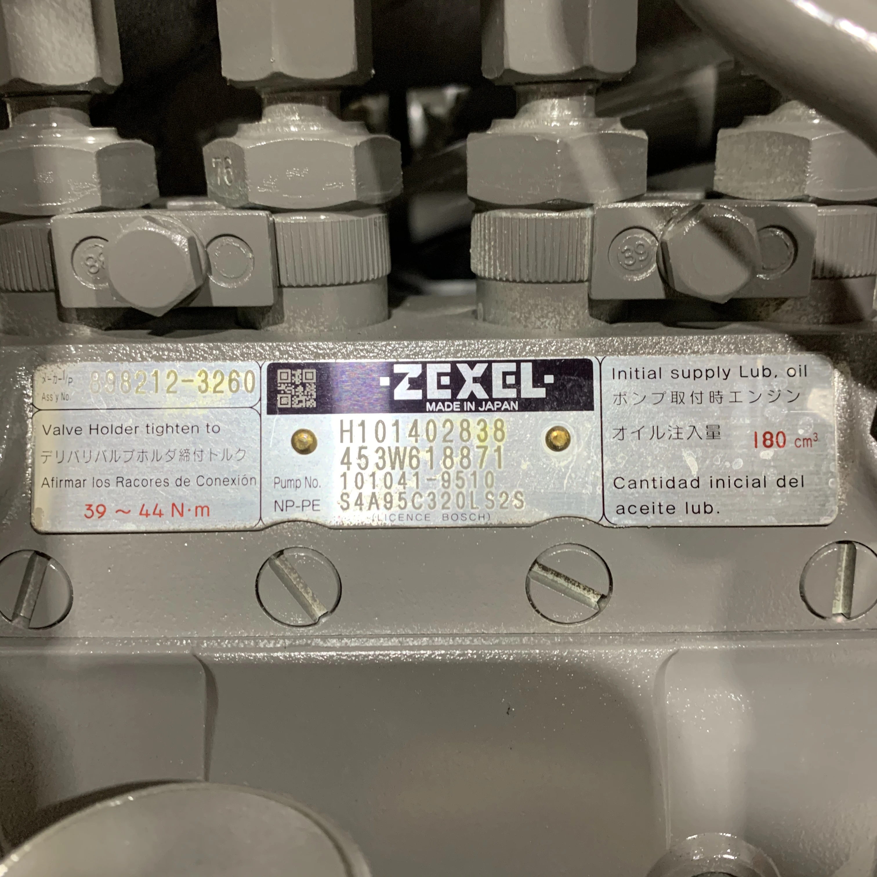 Excavator 4JG1 Diesel EngineNew Engine Machinery Engines & Parts