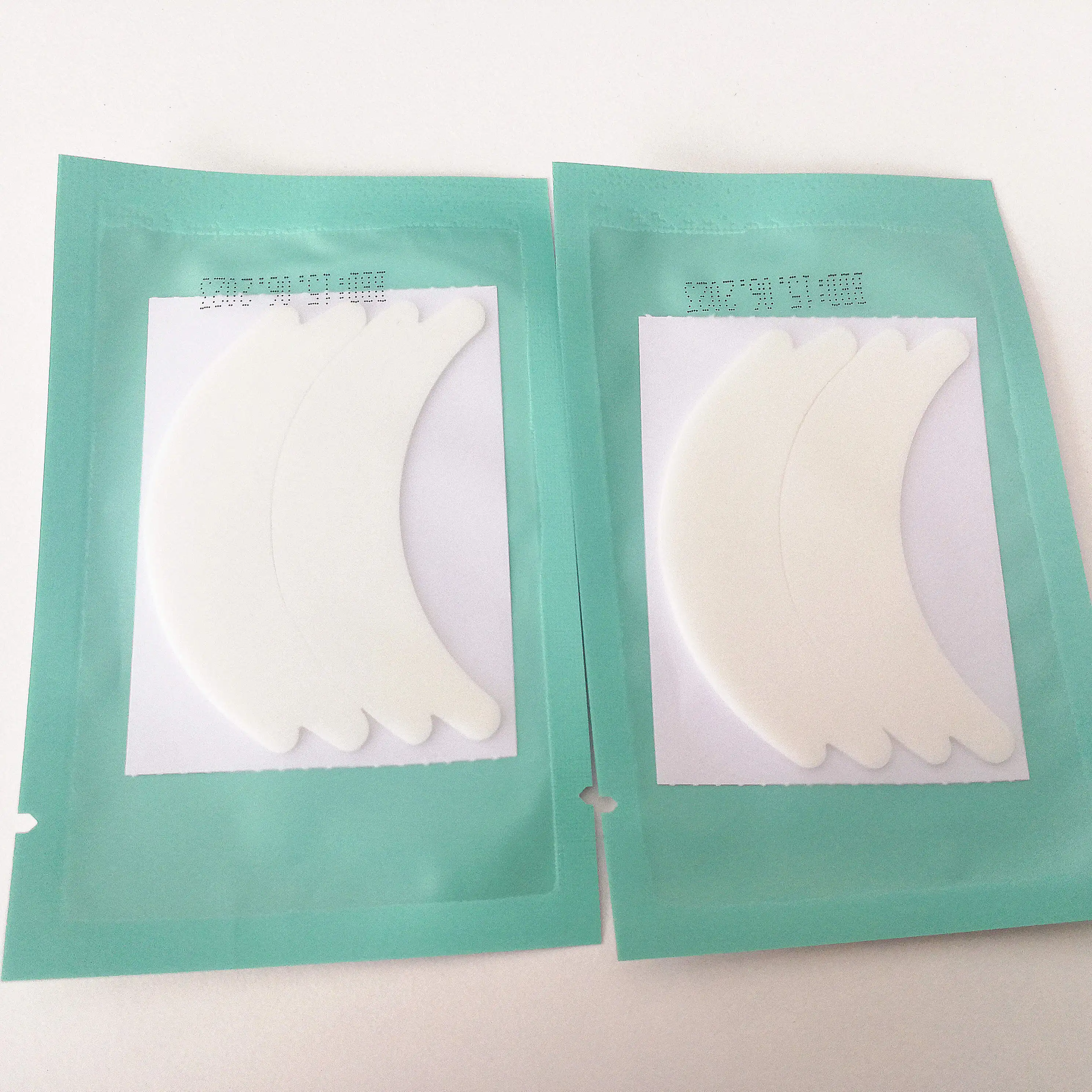  Foam Eye Patch for Eyelash Lifting and Grafting Extension OEM ODM Wholesale Price Disposable Bag Cotton Dark