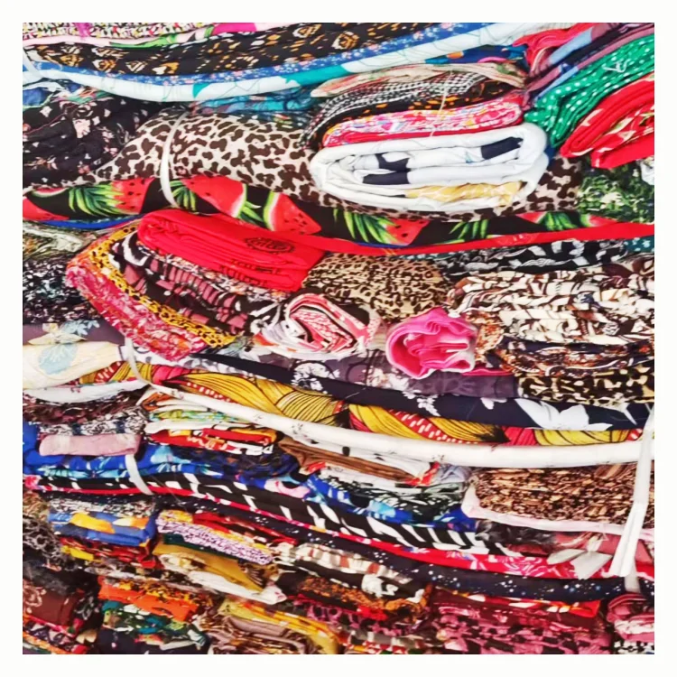 Stock Lot Printed Rayon Viscose Challis Fabric 100% Rayon for Garment Sari Lining 100% Rayon Style Korea/Indonesia