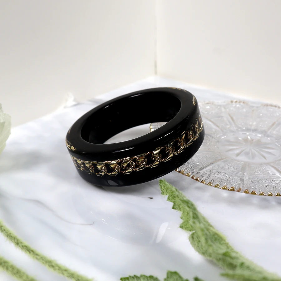 High Quality Clear Black White Resin acrylic bracelets Bangle cuffs Jewelry Large size with Stainless Chains inside for Women