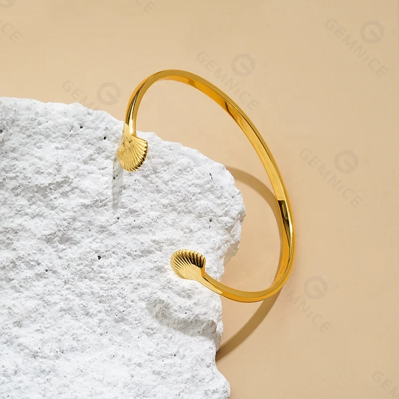 Gemnel wholesale 925 sterling silver gold plated minimalist shell charm bracelet