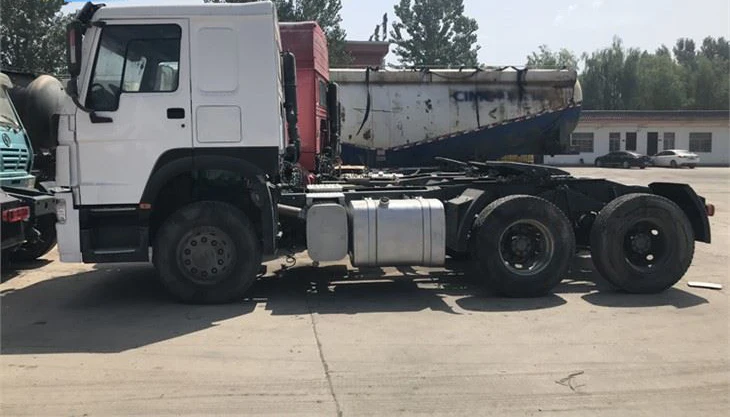 second hand used sinotruk Howo tractor truck head 6x4  8x4371375HP 420HP Dump Truck