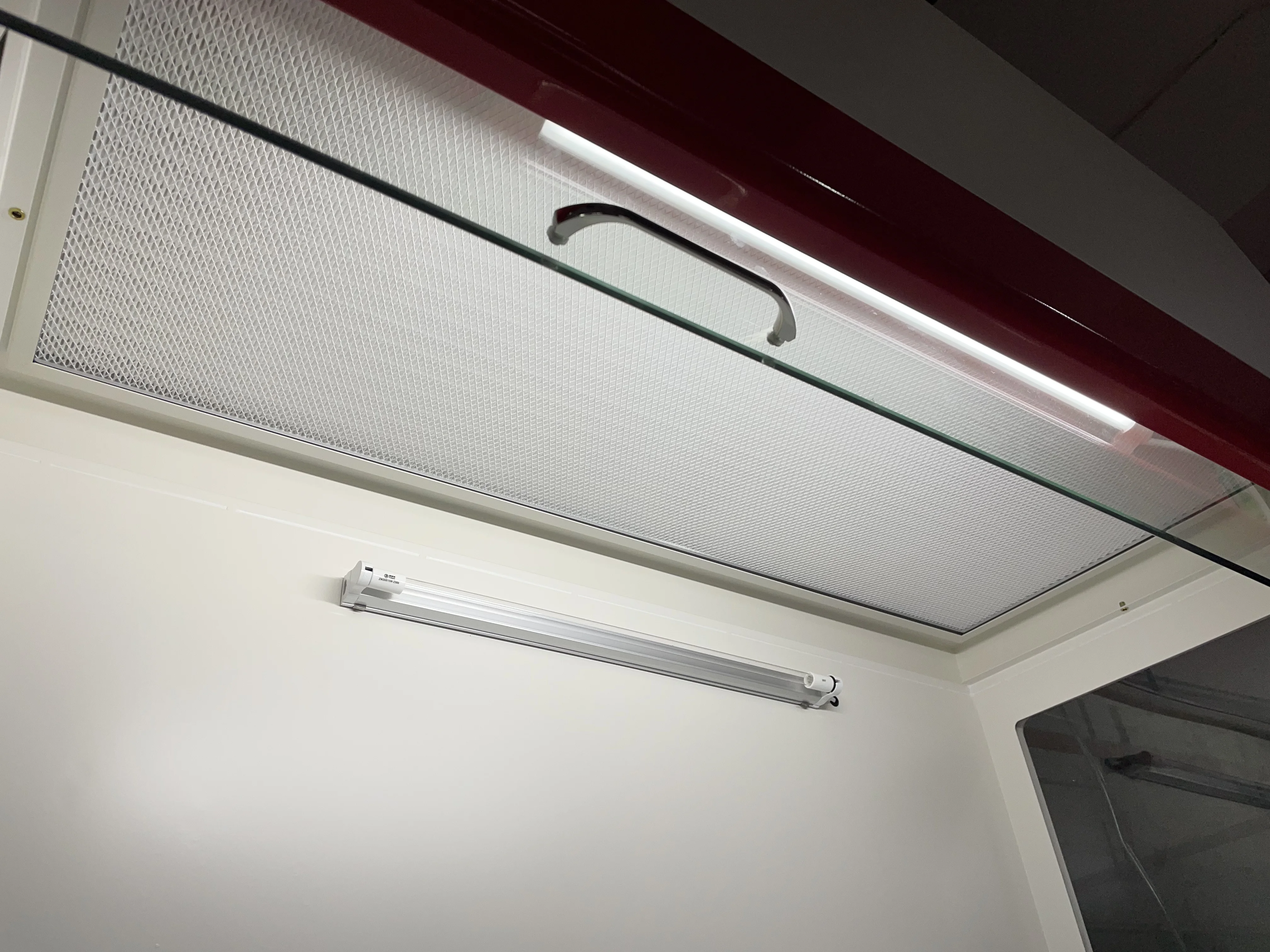 Vertical Air Supply Laminar Flow HoodDesktop Clean Bench for laboratory Laminar Flow Small Cabinet Equipment