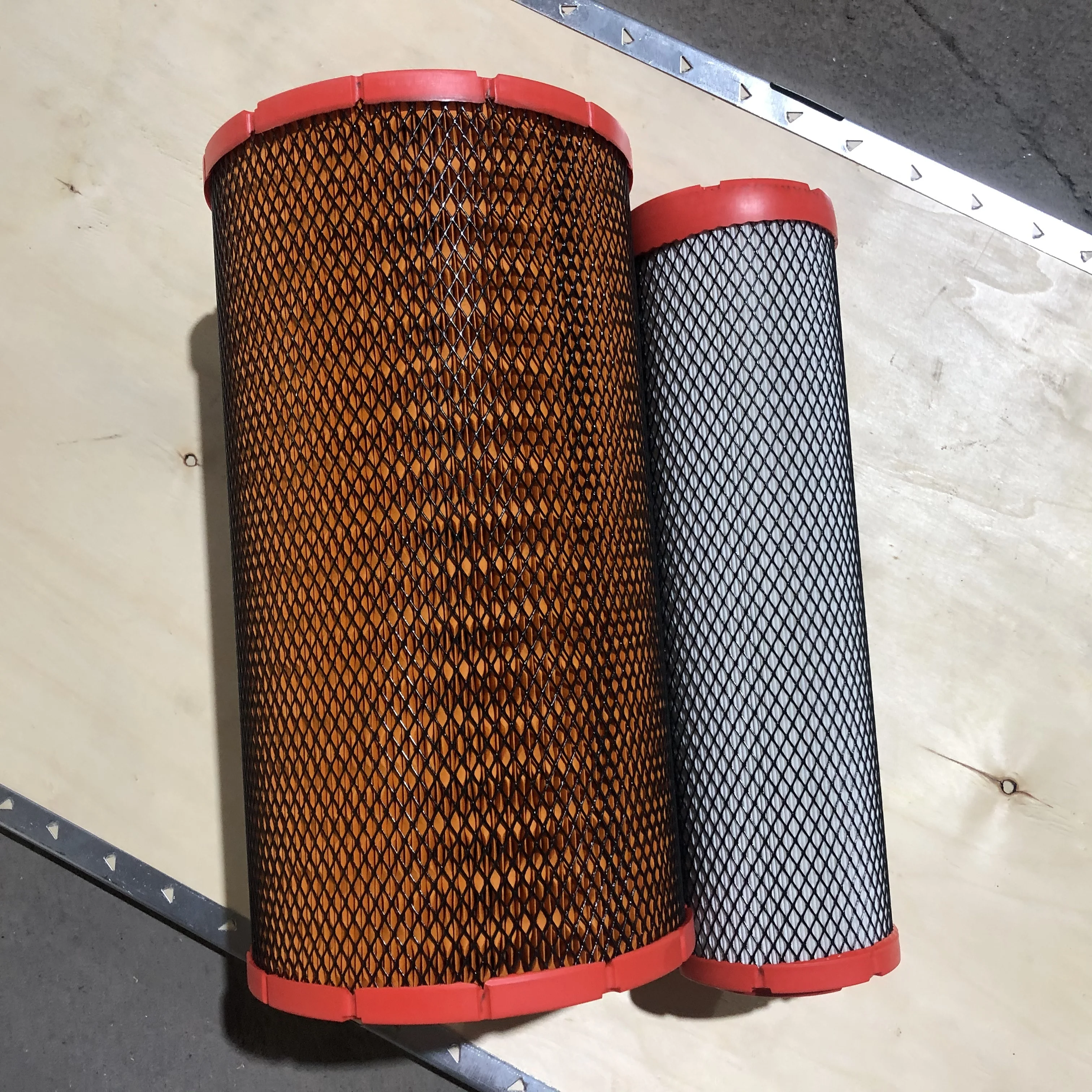WP6G125E22 engine air filter insert 13065627 4110002852014