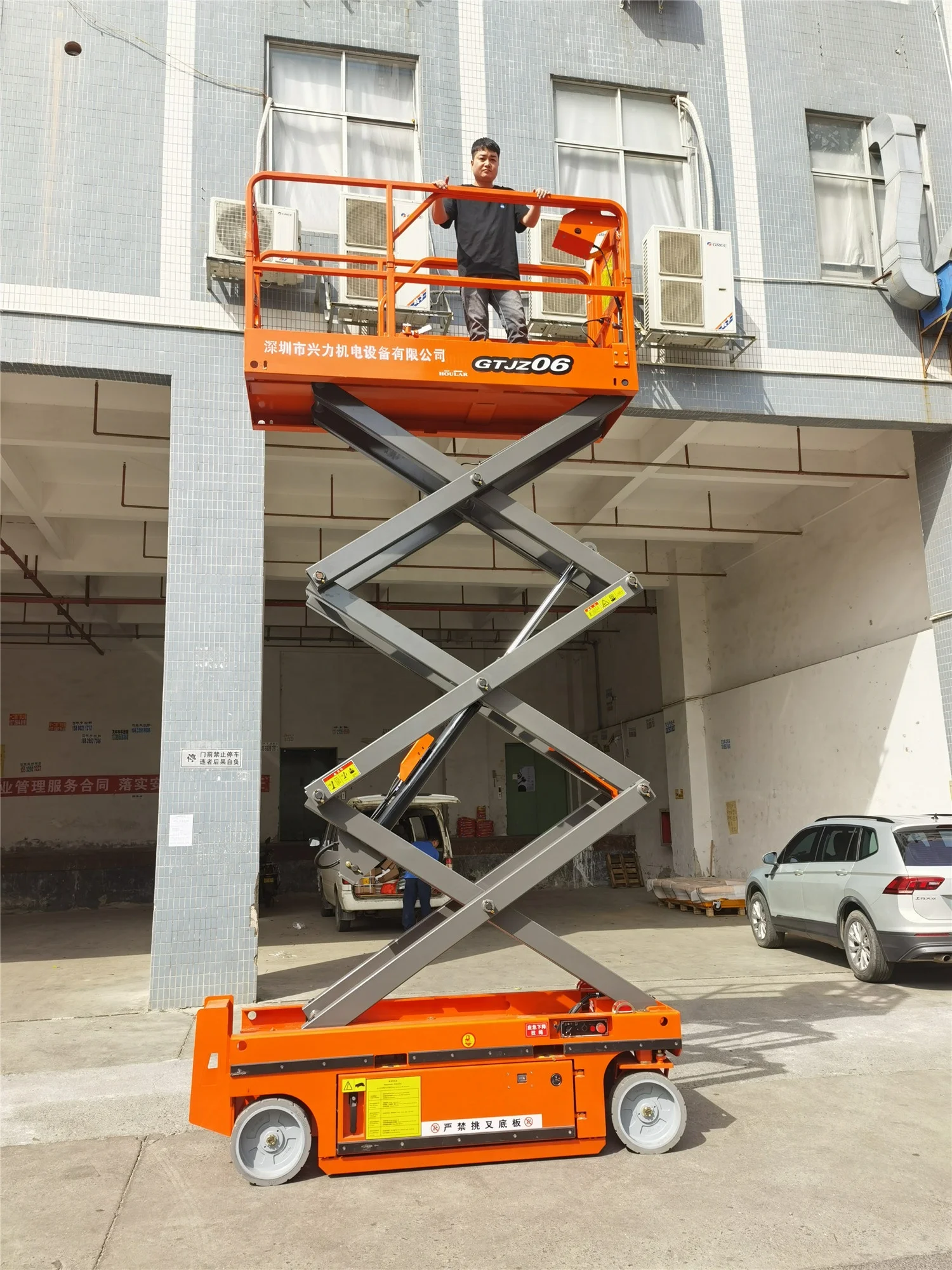 10m self propelled scissor lift platform Outdoor Aerial Work Platform Scissor lift table GTJZ10