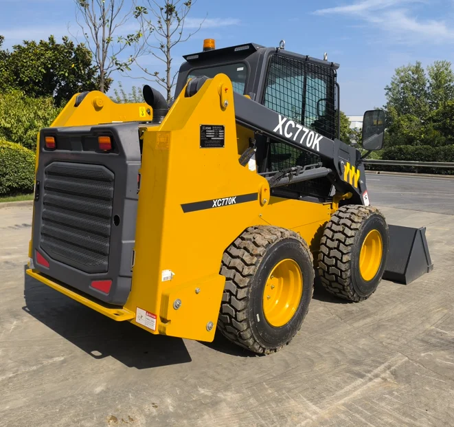 China Mini 3.7ton Skid Steer Loaders Wheel Skid Steer Loader XC770K for Sale