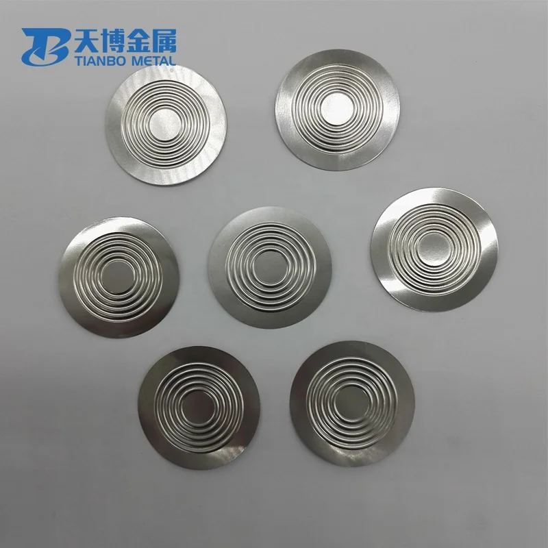 Tantalum metal diaphragm for diaphragm pressure gauges and pressure sensors
