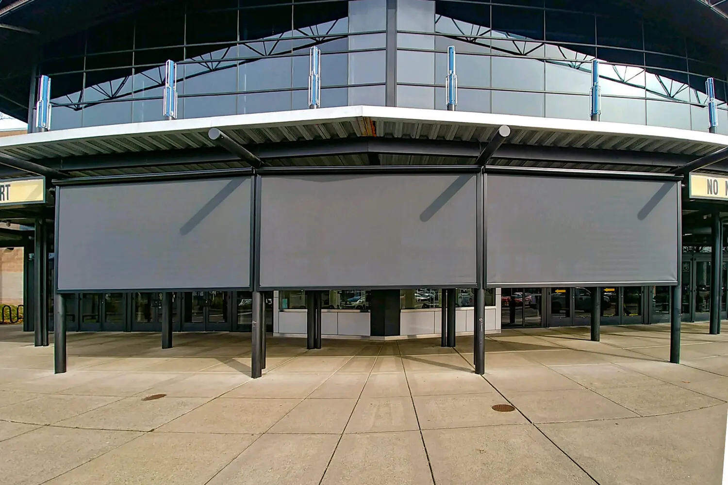 Natural Sunscreen Windproof Waterproof Motorized Remote Control Motor Smart Outdoor Clear Plastic Roller Blinds