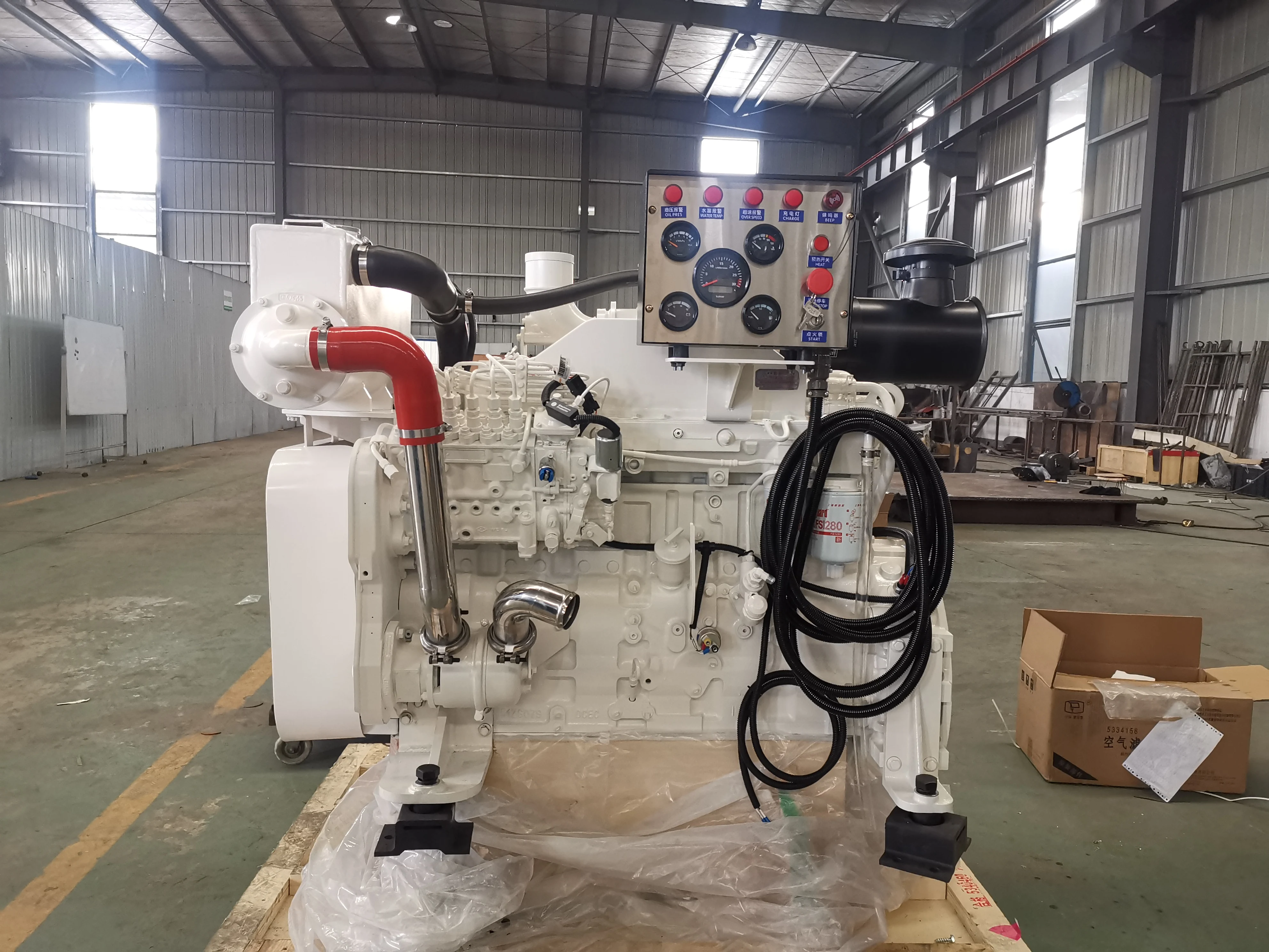 In stock and brand new 179kw 2200rpm water cooled 6 cylinders 6CTA8.3-M240 boat engine for main propulsion