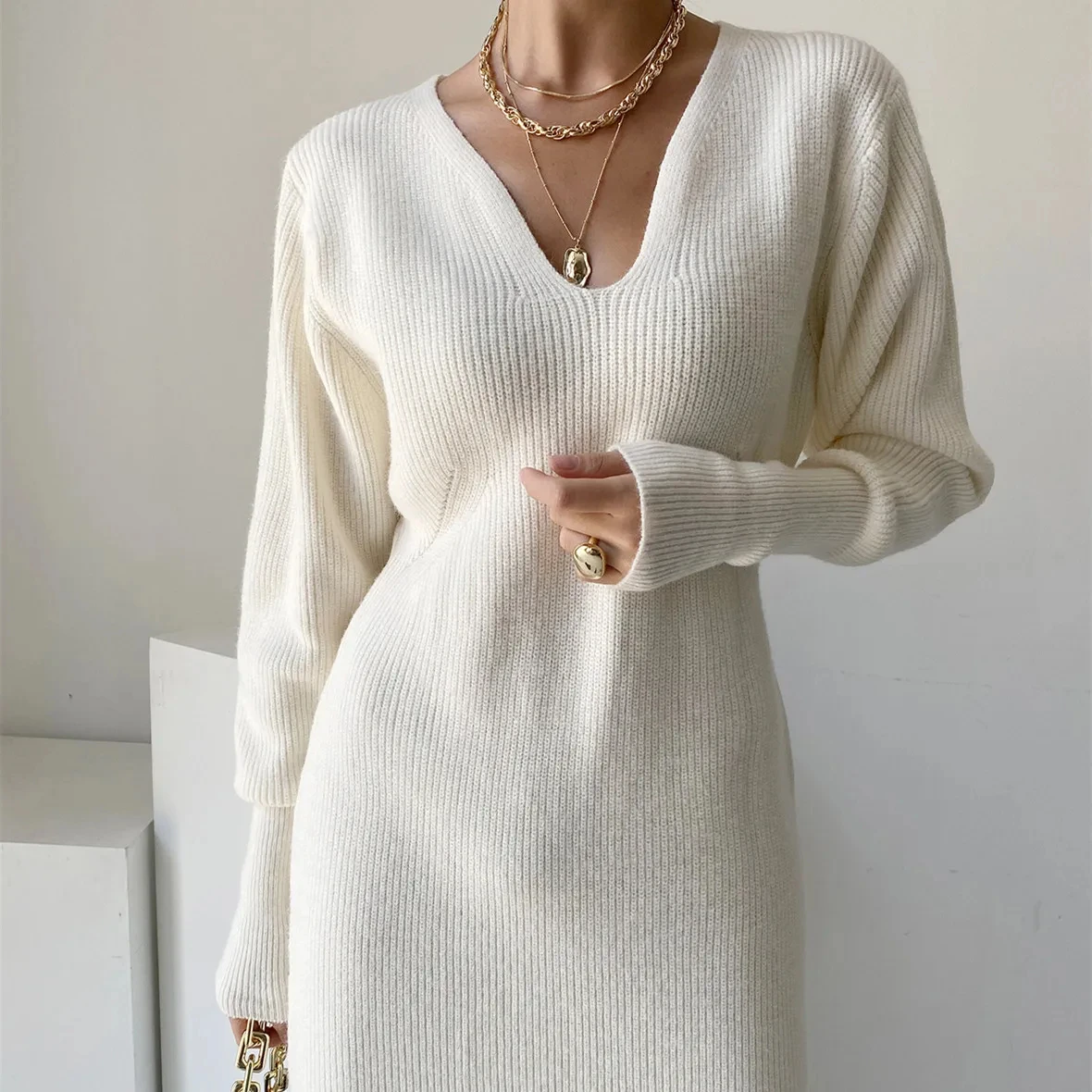 Supplier Custom Long Sleeve Sweater Dress Plus Size Luxury High Waist Fitted V Neck Ribbed Knit Sweater Dress For Women