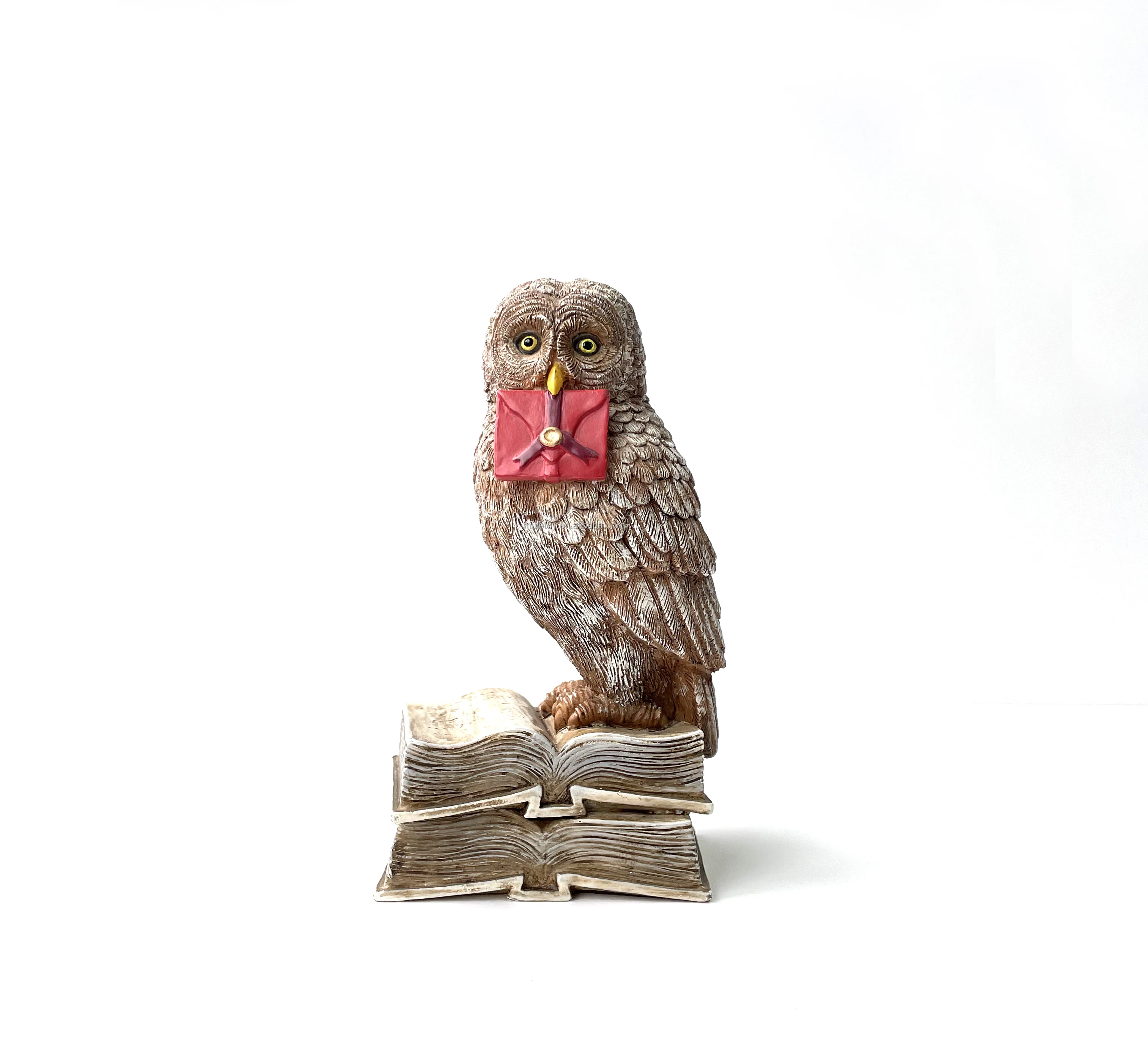Owl Figurines Home Decor Statue Magical Animal Wizard Creatures Decorative Collectible for Bedroom Bookshelf Living Room