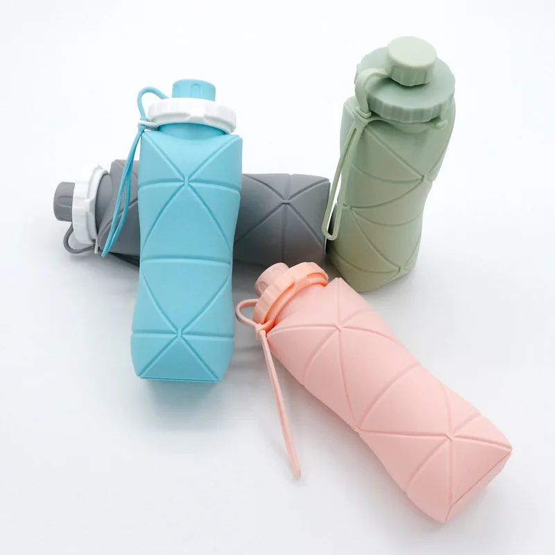 BPA Free Easy To Carry Outdoor Collapsible 600ml Water Bottle Silicone Foldable Water Bottles For Travel