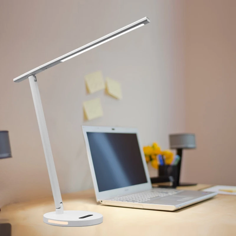 Round metal luxury design portable decorative office led table lamp nordic study desk lamp bedside reading with night light base