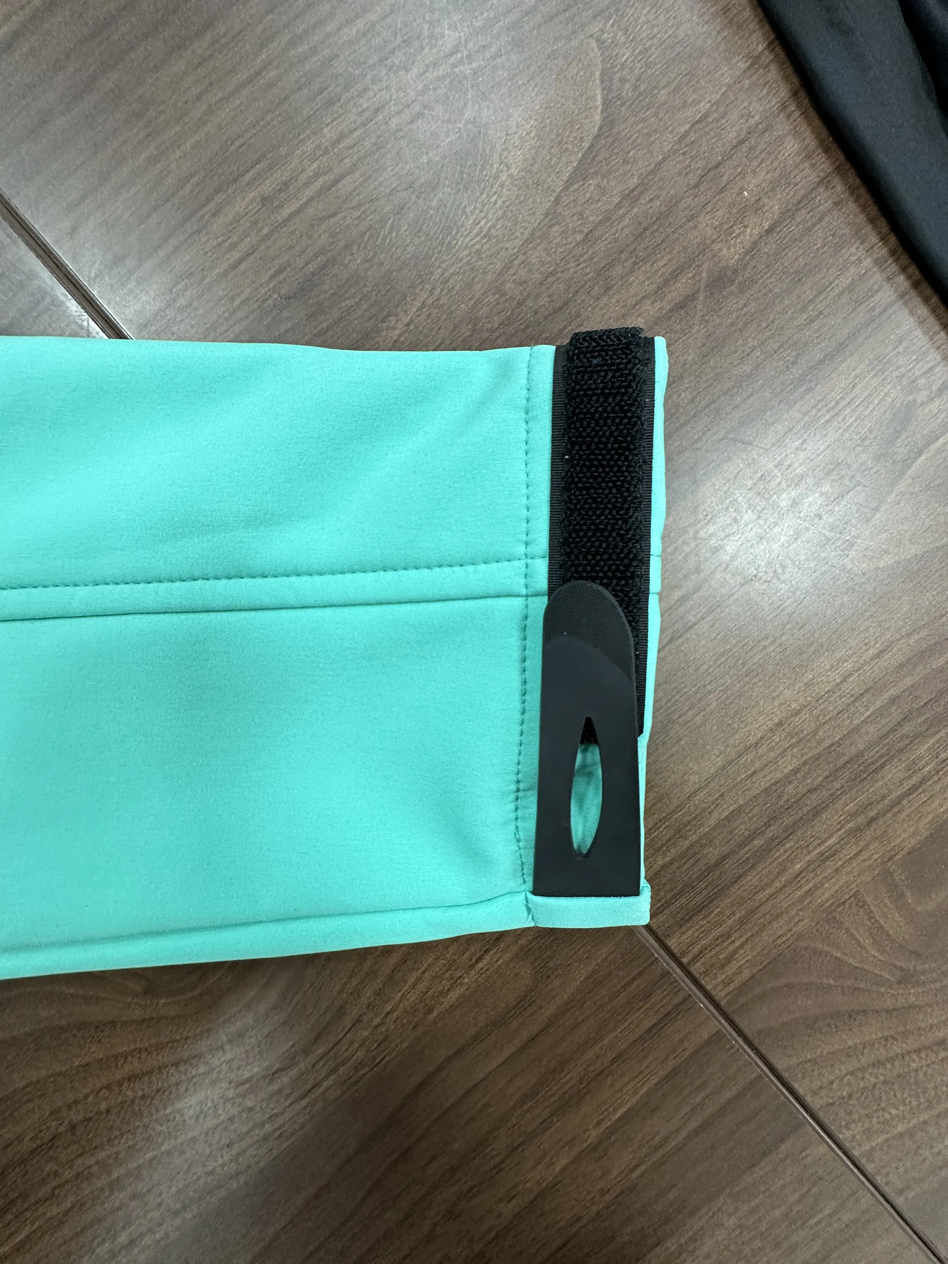 Soft Shell Jacket Man Waterproof Jacket Print Design Plus Size Stand Zipper Jacket 100% Polyester Thin Outdoor Clothing Support