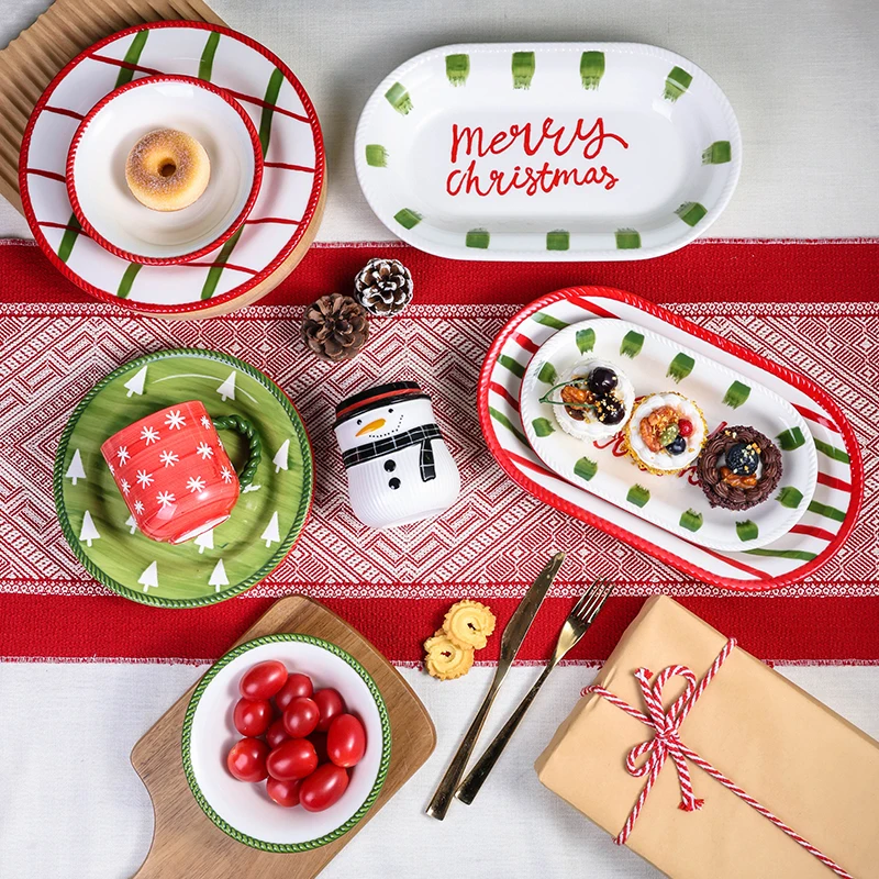 Wholesale nordic custom hotel christmas porcelain tableware party dessert dishes dinner ceramic plates set