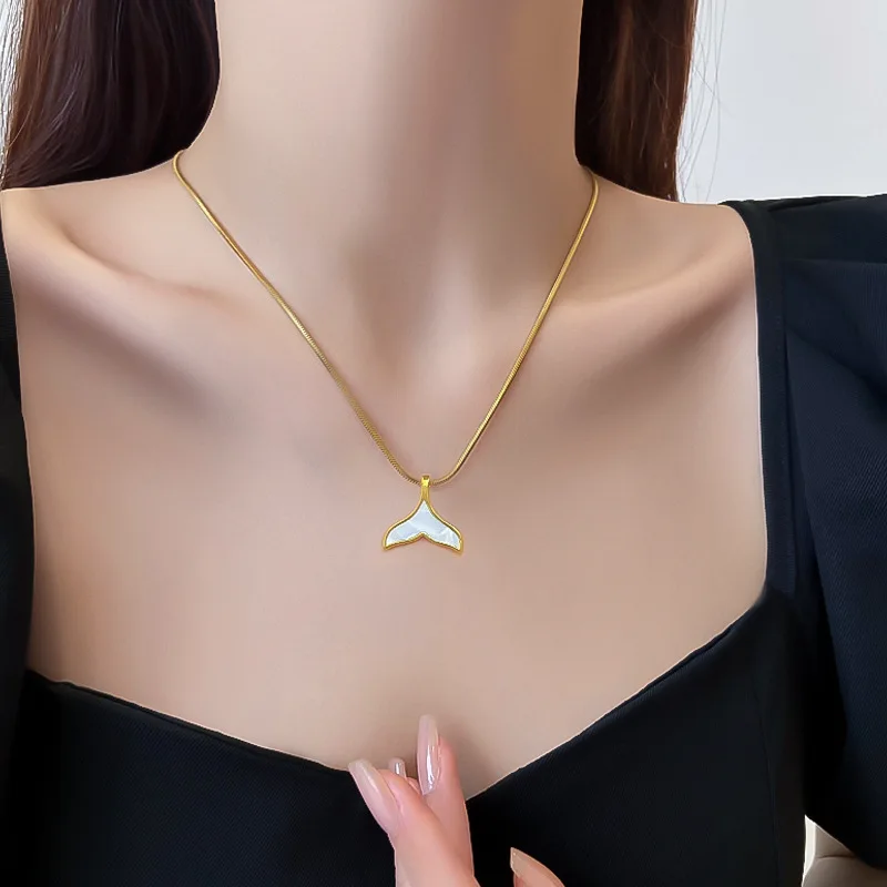 Hot selling gold plated stainless steel mermaid necklace jewelry white shell fish tail pendant necklace for women